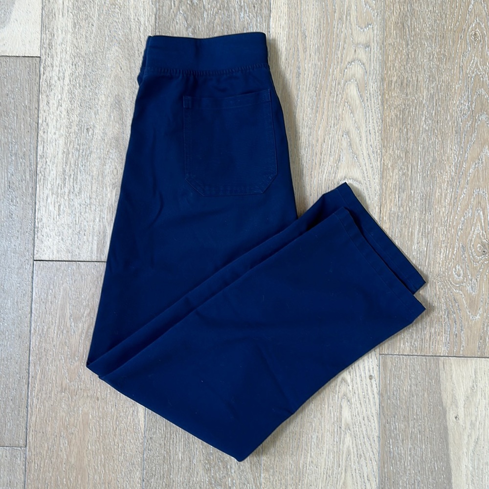 Women’s navy straight leg FIGS scrubs